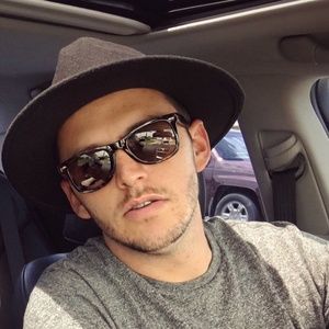 Meet your Posher, Jay